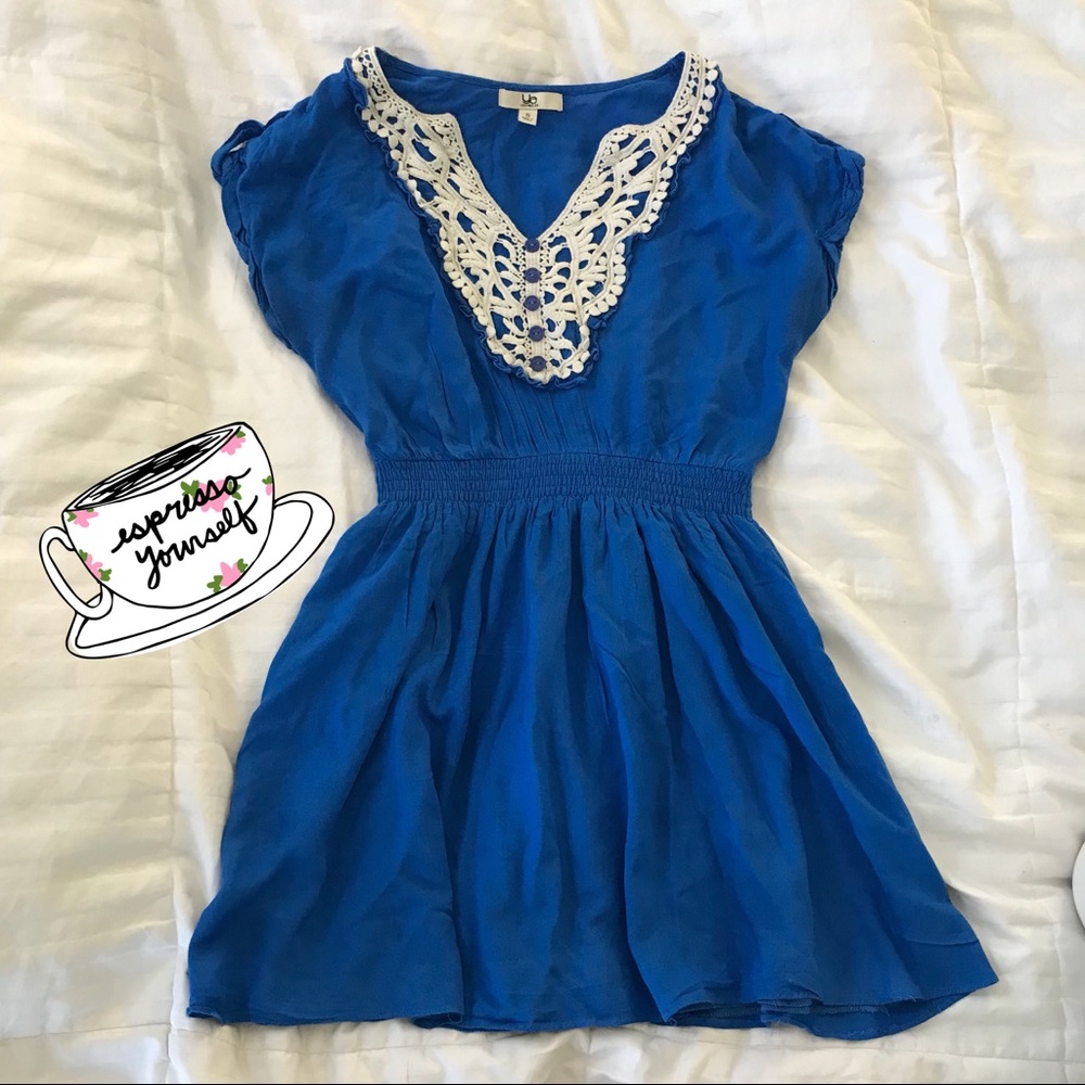 🦋 ModCloth Lace-Collared Dress 🦋